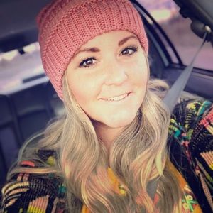 Meet your Posher, Stephanie